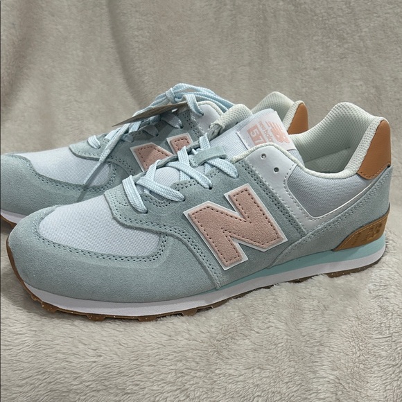 New Balance Sky Blue and Pink Sneakers - Picture 3 of 7
